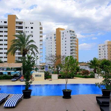 Blue Apartment In 5* Ceasar Resort Trikomo Exterior photo