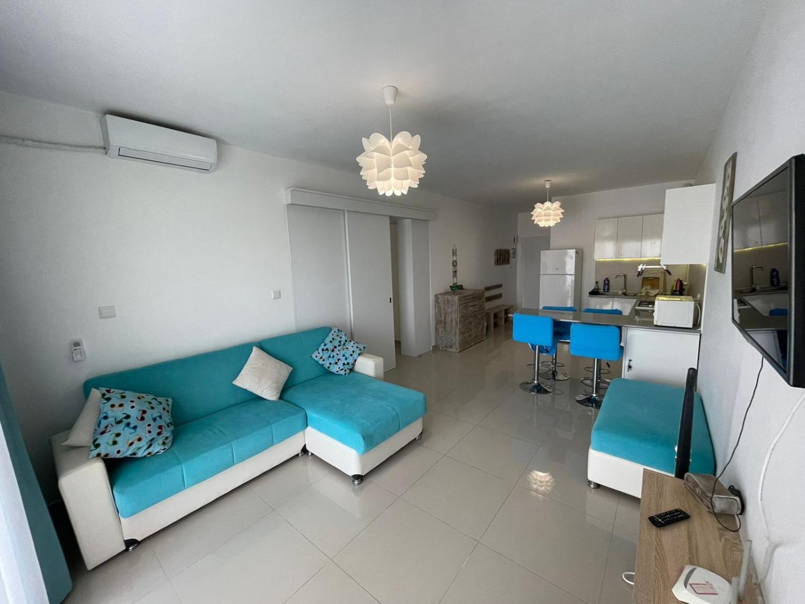 Blue Apartment In 5* Ceasar Resort Trikomo Exterior photo
